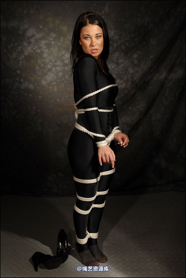 simplytied - C in Black cat again 第 33 张图片
