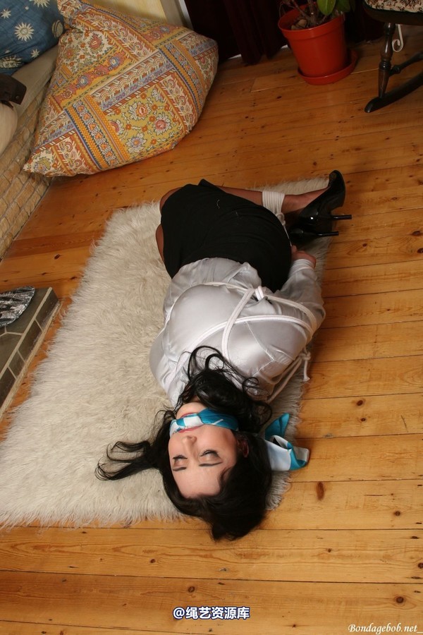 bondagebob - Jasmine De Launay Hogtie peek 第 90 张图片