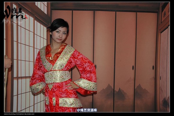 唯美之家 - 08-05-29盈盈汉服-护士装 第 252 张图片