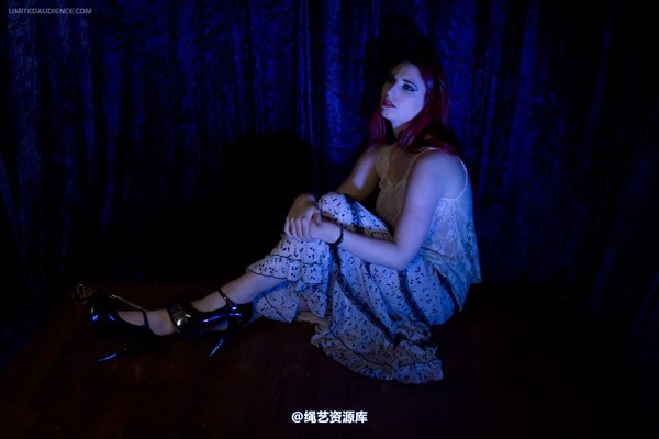 limitedaudience - 2012 ivory chained in darkness 第 5 张图片