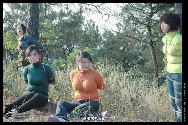 唯美之家 - 2008-11-13外拍(集体) 第 523 张图片