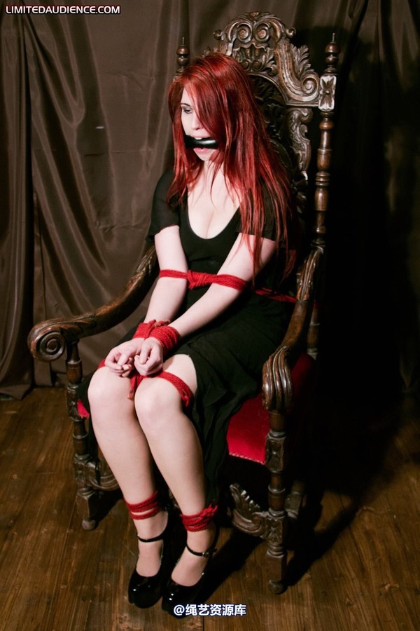 limitedaudience - 2011 ivory throne bound 2 第 23 张图片