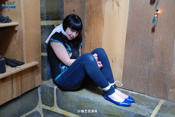 boundhotties - Britney 2 第 1 张图片