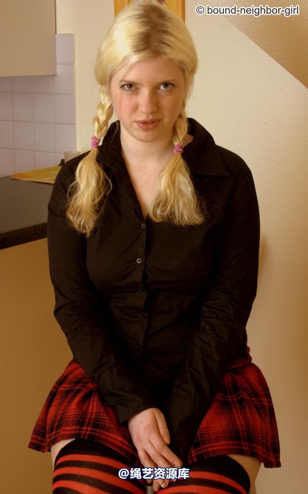 bound-neighbor-girl - Svenja - blind date with ropes 2 第 37 张图片