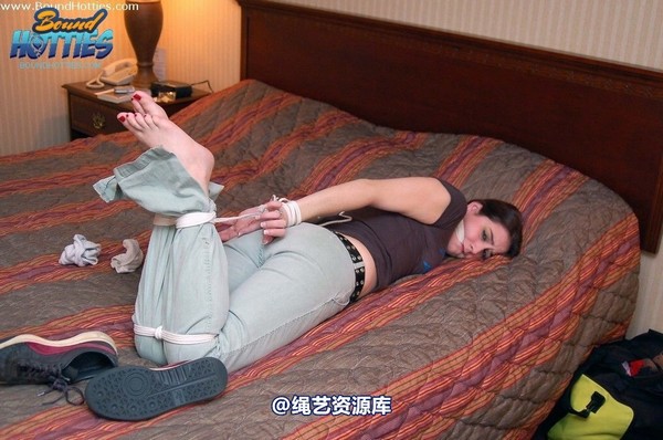 boundhotties - Addie Juniper 2 第 18 张图片