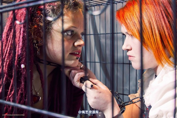 limitedaudience - 2012 beckykat six chained and caged 第 38 张图片