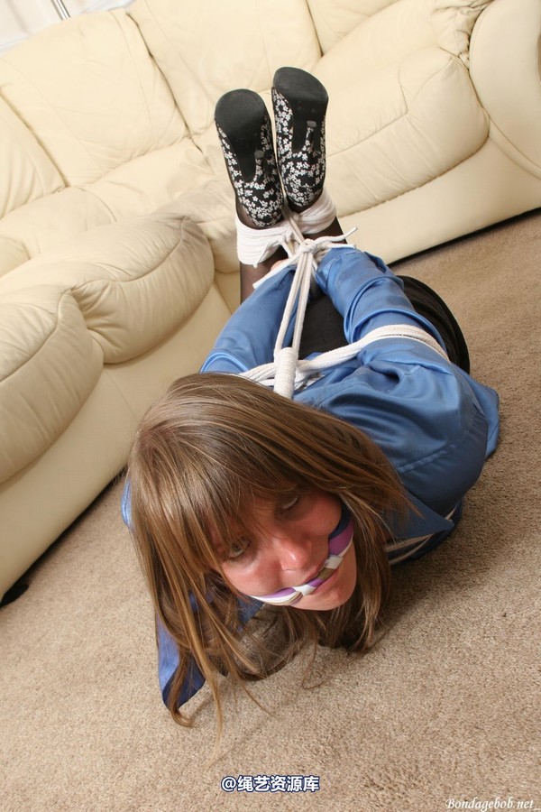 bondagebob - Sapphire Blu Hogtied 第 70 张图片