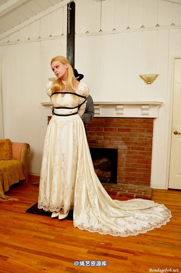 bondagebob - Martina Warren Bride 第 54 张图片
