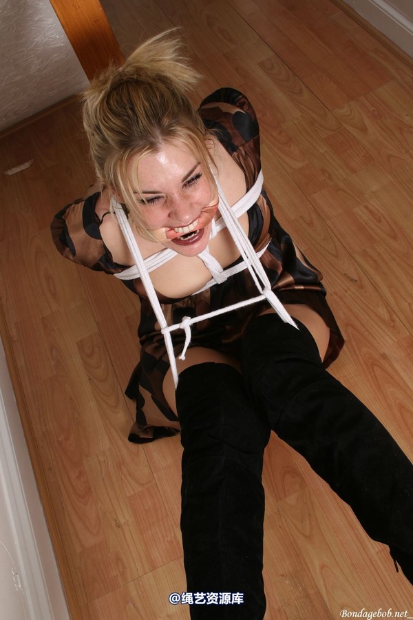 bondagebob - Tammy Squirming for freedom - no chance 第 80 张图片
