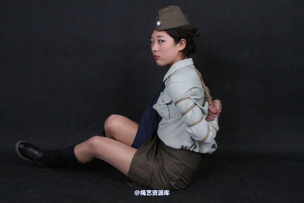 胜景山庄 - 148-瑞瑞军服 第 16 张图片