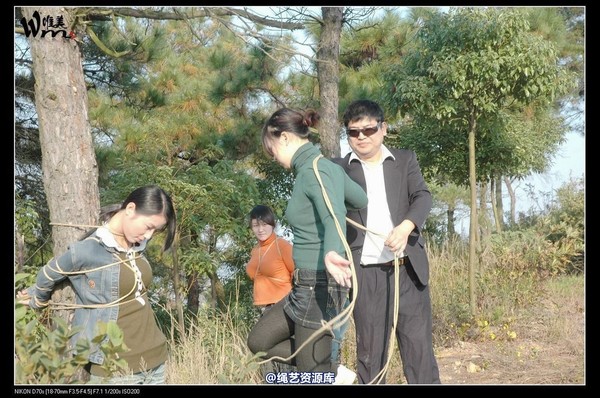 唯美之家 - 2008-11-13外拍(集体) 第 9 张图片