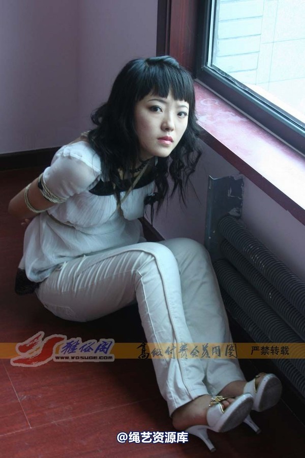 雅俗阁 - 20071206雅绪冷艳休闲装 第 9 张图片