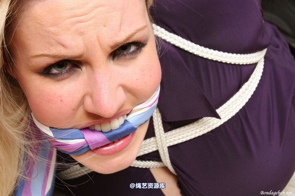 bondagebob - Dannii Harwood Struggling 第 96 张图片