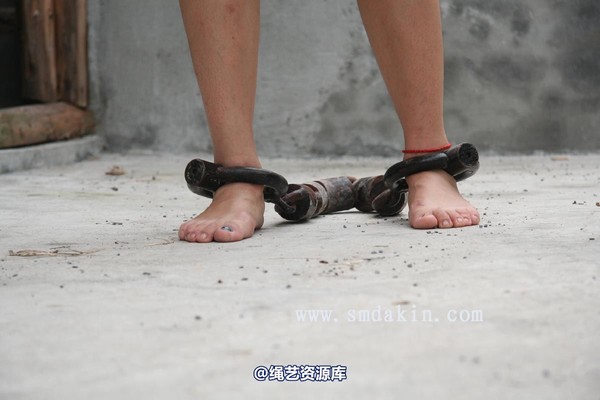 锐度主张 - 2009年第二十四期镣铐图（2009.8.2） 第 69 张图片