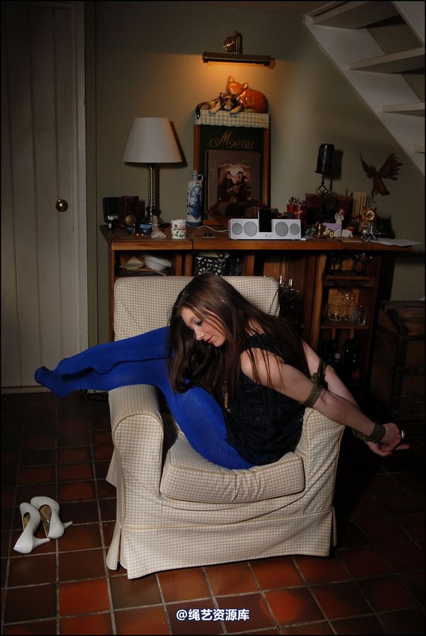 simplytied - Shine blue tights 第 12 张图片