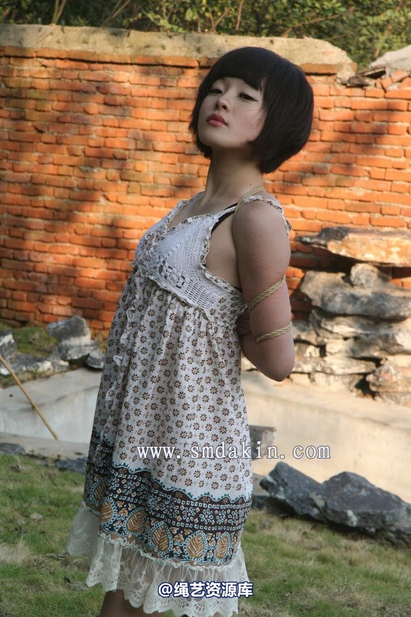 锐度主张 - 2009年第49期捆绑图（2009.9.25）模特：媚儿 第 28 张图片