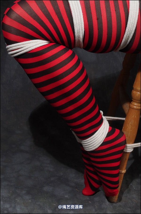 simplytied - Santas helpers change 第 23 张图片