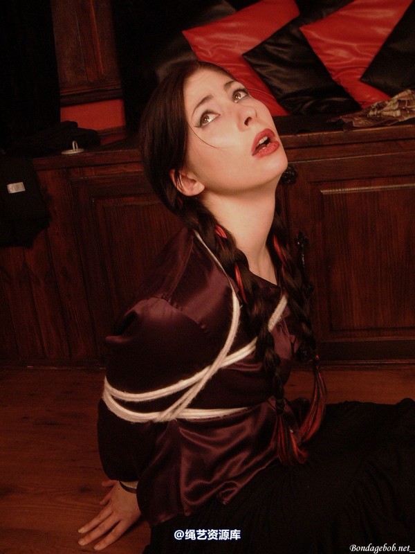 bondagebob - Lydia Hogtied 第 17 张图片