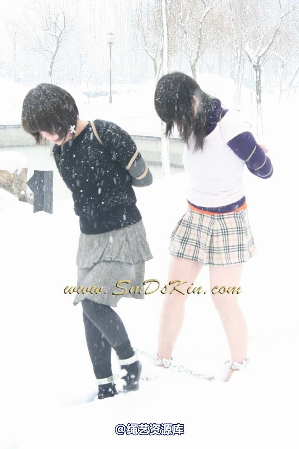 锐度主张 - 2009年第20期捆绑图（2009.4.21）模特：月月 玛丽 第 10 张图片