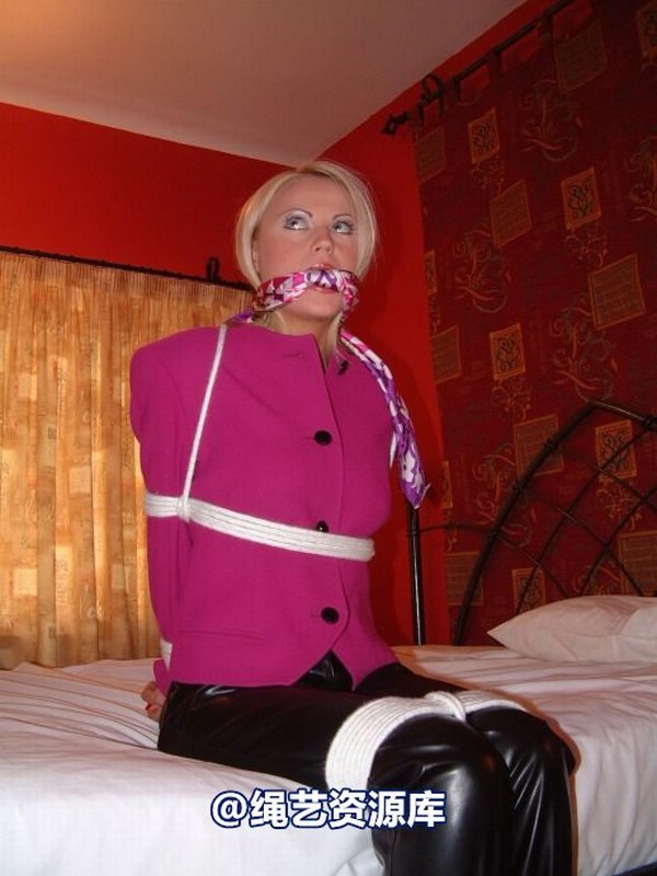 bondagebob - Jasmine Sinclair Bossy girlfriend 1 第 13 张图片