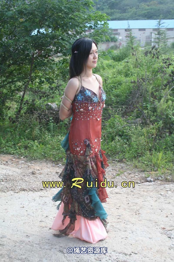 锐度主张 - 20070818第29期 宝宝草地漫舞图片 第 86 张图片