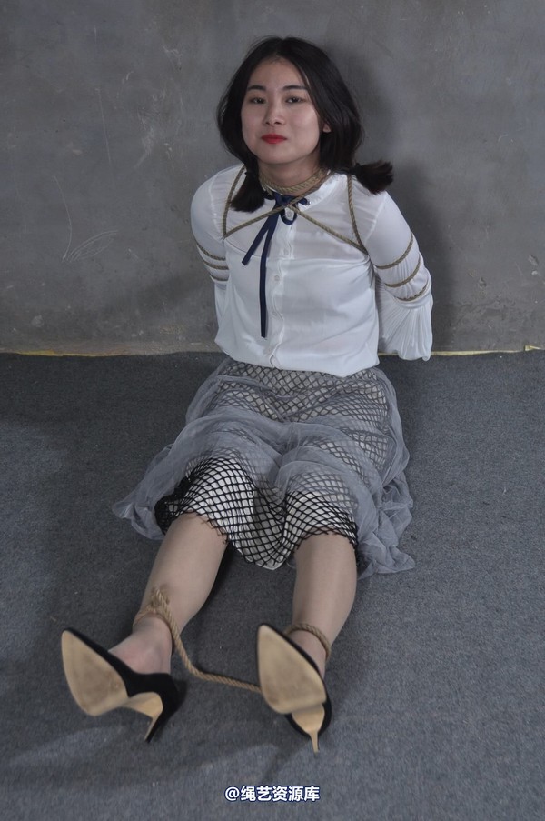 mj影视 - 淑女被抓 第 371 张图片