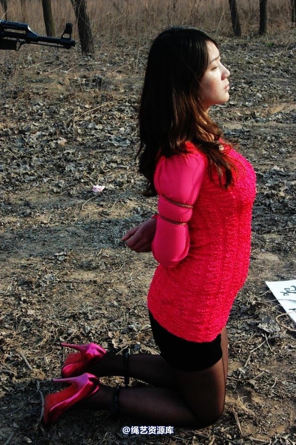 mj影视 - 2013-3-5陈沫踏青 黑丝美女最终的不归路 第 254 张图片