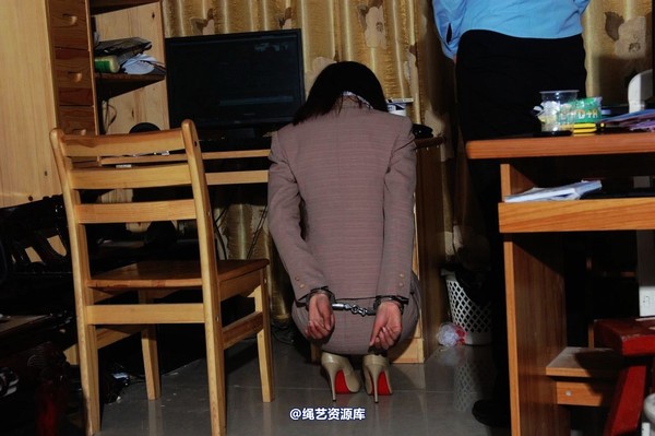 mj影视 - 倾心职务犯罪－押解绳-2013-03-28 第 146 张图片