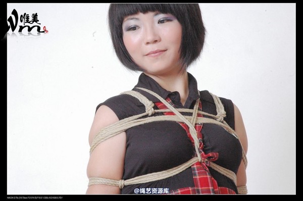 唯美之家 - 08-9-15嘟嘟学生装 第 11 张图片