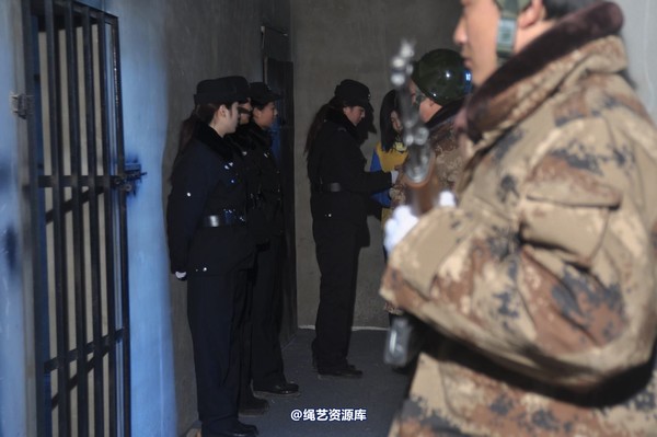 mj影视 - 13年末严打剧照 第 4 张图片