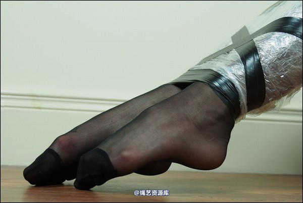 simplytied - RR gets a bit wrapped up 第 44 张图片