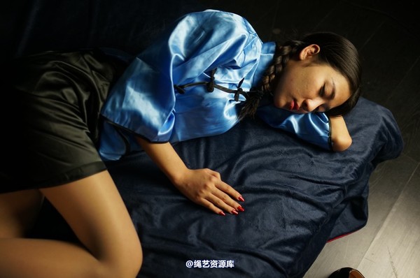 dk13美束馆 - 12.29-A红袖五四学生服-120P 第 52 张图片