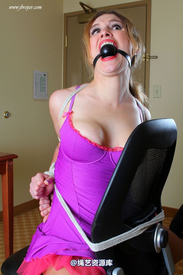 jbroper - Bella Lovez 2013-3 第 60 张图片