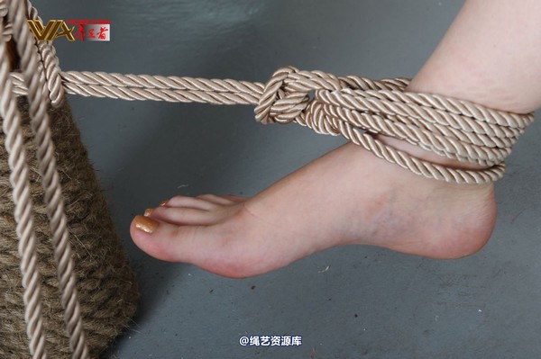 赤足者 - 娅娅2013-1 第 109 张图片