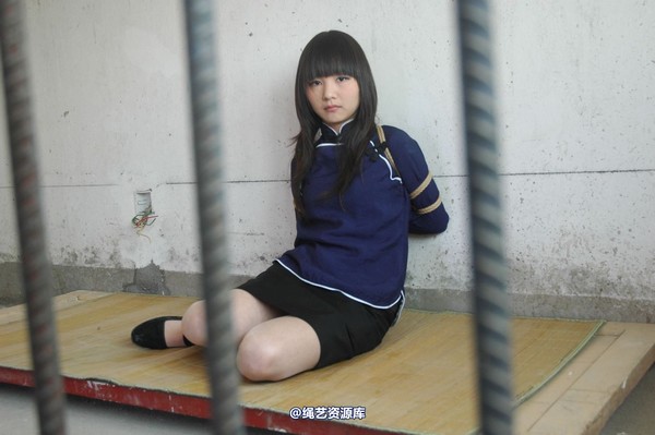唯美之家 - 晓宁牢中女烈2010-4-19 第 23 张图片