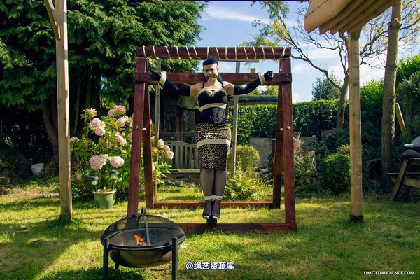 limitedaudience - 2013 raevan languishing on the cross 2 第 38 张图片