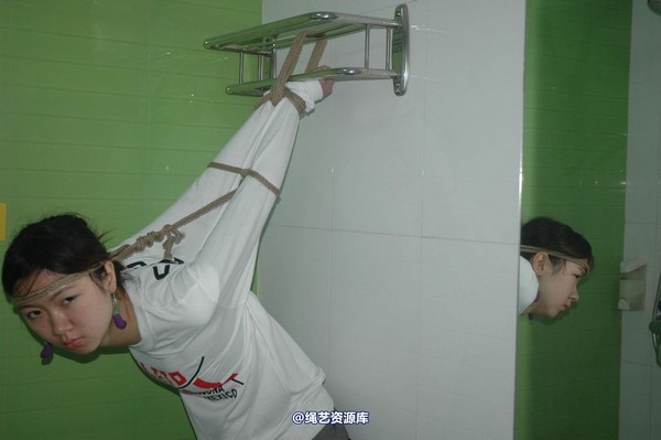 唯美之家 - 2010-10-22冉冉学生制服 第 21 张图片