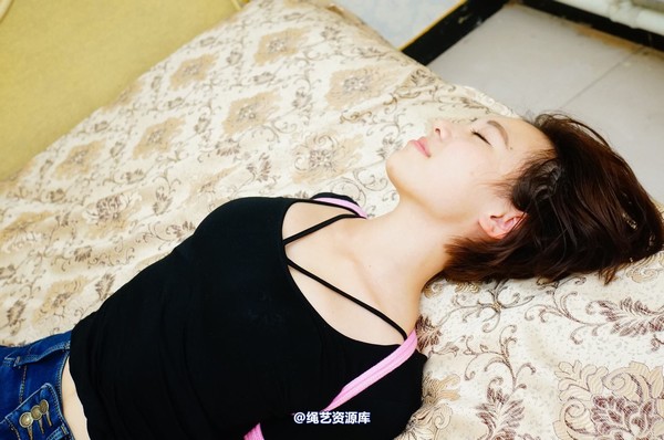 dk13美束馆 - 9.23-小仙儿牛仔裤-144P 第 23 张图片