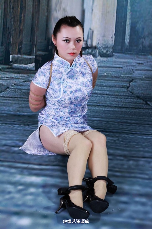 神艺缘 - 234-老街旗袍少女 第 19 张图片