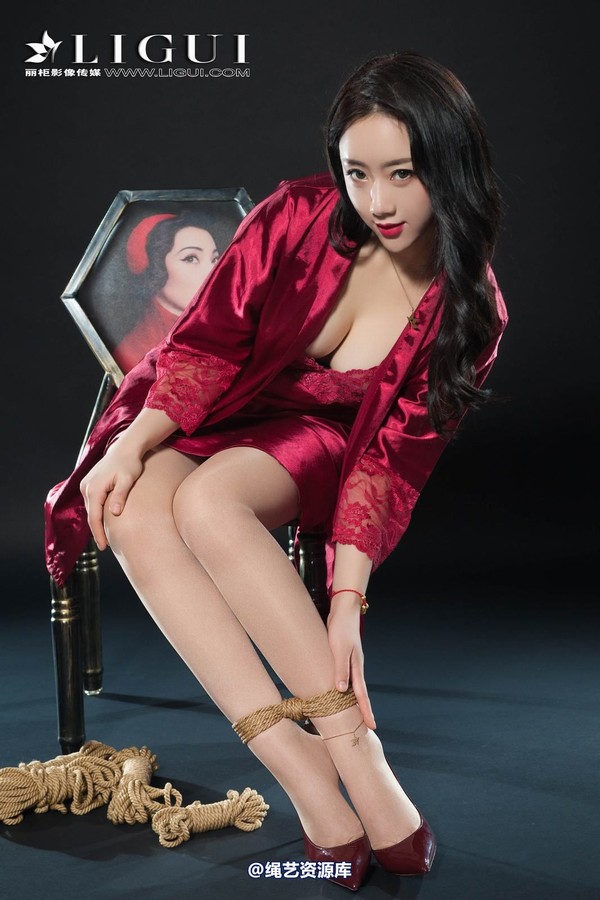 丽柜美束 - 2018-10-19 然情自缚 第 15 张图片