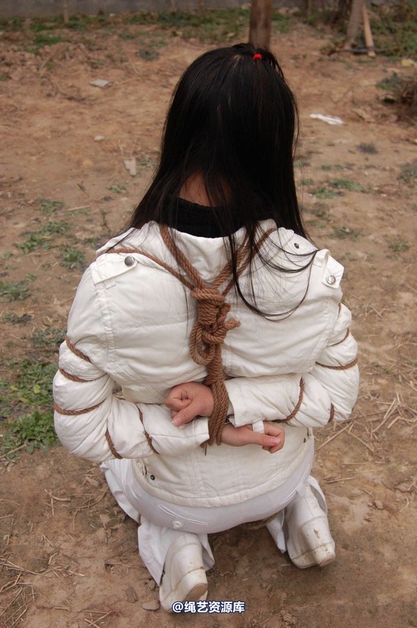 mj影视 - 安娜刑场2013-04-13 第 53 张图片