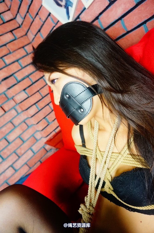 dk13美束馆 - 7.23-欢欢黑丝吊带D-120P 第 42 张图片