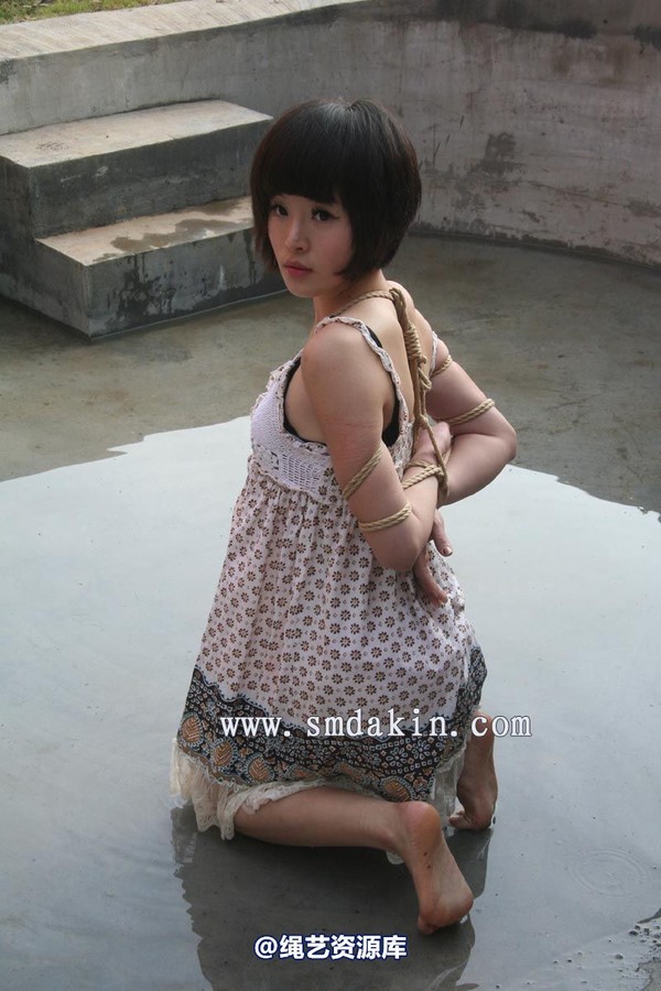 锐度主张 - 2009年第55期捆绑图（2009.11.16）模特：媚儿 第 54 张图片