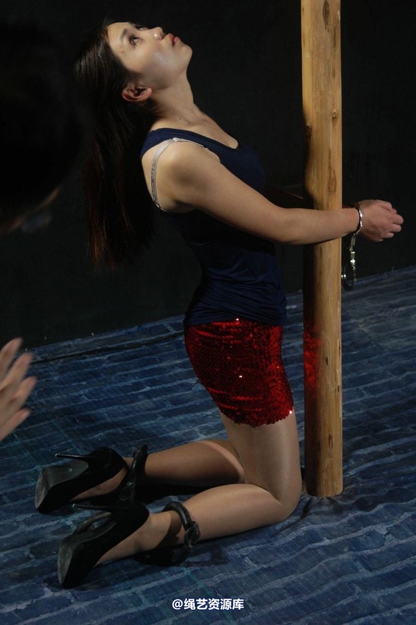 mj影视 - 梅子 美女与刑罚 1 第 54 张图片