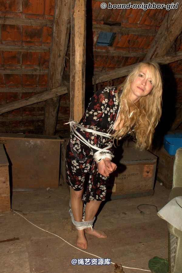 bound-neighbor-girl - Kate - Tied up in the attic 1 第 21 张图片