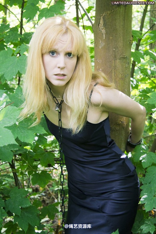 limitedaudience - 2011 ariel chained in the forest 第 3 张图片