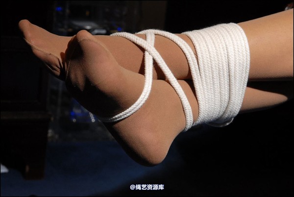 simplytied - Air hostess at home 第 23 张图片