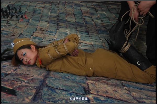 唯美之家 - 08-05-07新模特二 第 129 张图片