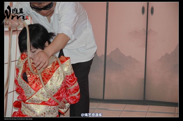 唯美之家 - 08-05-29盈盈汉服-护士装 第 246 张图片