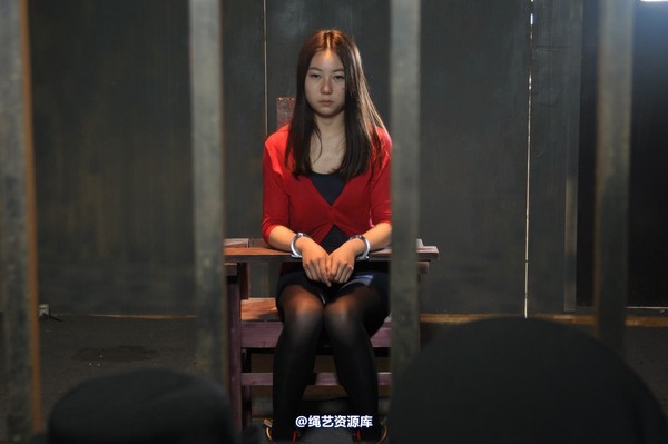 mj影视 - 车模梅晓雯 第 617 张图片